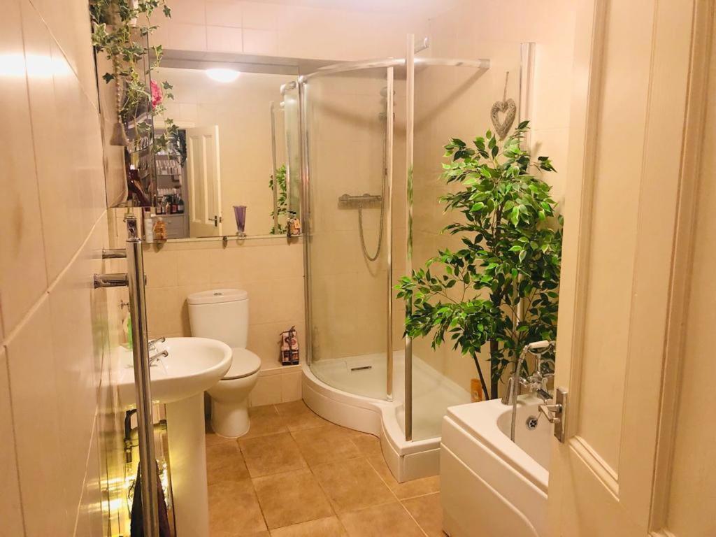 Ilkley Central One Appartement Buitenkant foto